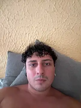 Snapshot of la_volpe_mangia_uva chatting on August 6, 2026, 2:52 pm la volpe mangia uva online show from August 6, 2026, 2:52 pm