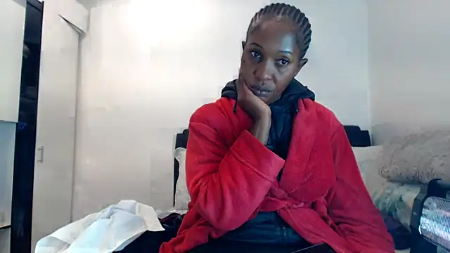 leanna23 online show from June 4, 2026, 5:52 pm