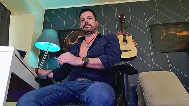 ChrisKox online show from March 25, 2026, 3:07 pm