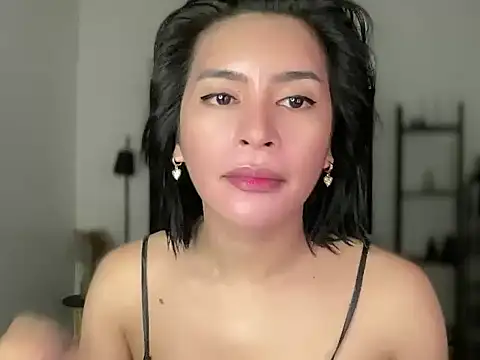 your bianca69 online show from November 22, 2025, 12:42 am