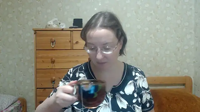 Smart Rose online show from March 17, 2026, 7:17 pm