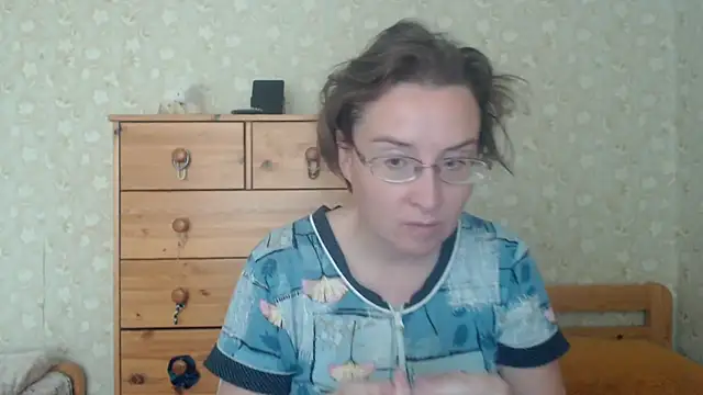 Snapshot of Smart_Rose chatting on July 9, 2026, 11:47 am Smart Rose online show from July 9, 2026, 11:47 am