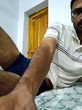 krishna8035 online show from September 25, 2025, 4:54 pm