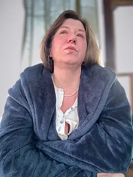 Natali UA online show from April 14, 2026, 4:40 am