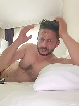 kevinmicheall online show from July 11, 2026, 3:42 am