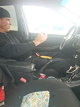 415cali925 online show from November 4, 2025, 11:15 pm