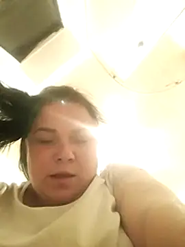 Snapshot of TammyAh chatting on October 21, 2025, 7:58 pm TammyAh online show from October 21, 2025, 7:58 pm