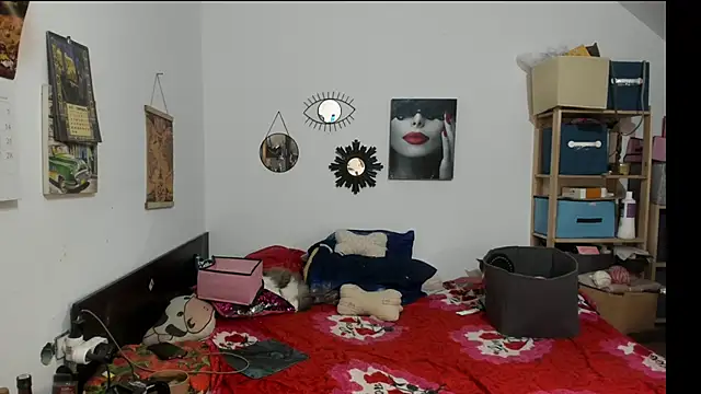 Snapshot of switchlorenx chatting on September 15, 2025, 3:56 pm switchlorenx online show from September 15, 2025, 3:56 pm