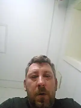 ktmtom247 online show from October 6, 2025, 2:42 am