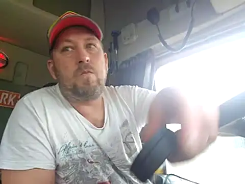 ktmtom247 online show from December 22, 2025, 9:50 am