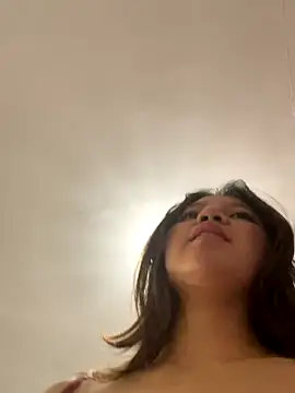 Snapshot of asianmystery203 chatting on December 4, 2024, 6:33 am asianmystery203 online show from December 4, 2024, 6:33 am