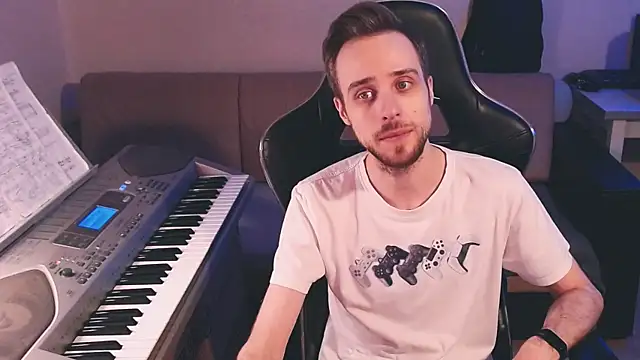 Sweetparker online show from March 26, 2026, 9:53 pm