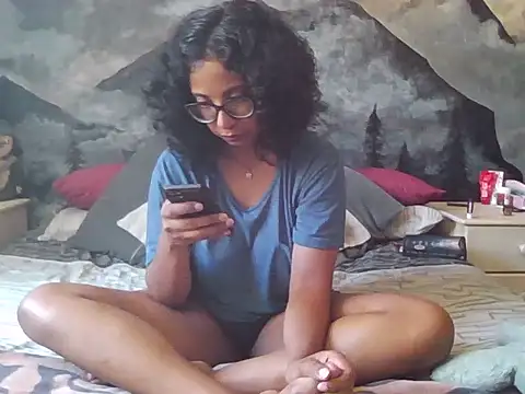 lustylilith777 online show from January 14, 2026, 10:43 am