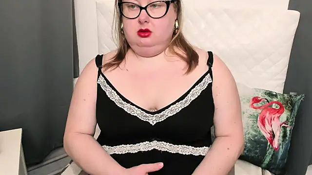 Snapshot of dirtyBonnie chatting on February 3, 2025, 7:51 am dirtyBonnie online show from February 3, 2025, 7:51 am