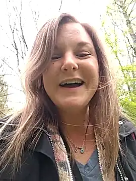 Snapshot of SwedishJennifer chatting on May 14, 2026, 12:01 pm SwedishJennifer online show from May 14, 2026, 12:01 pm