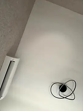 adrianalobo online show from October 26, 2025, 9:31 pm