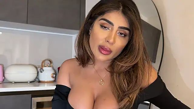 ArabicBarbie online show from January 6, 2026, 10:23 pm