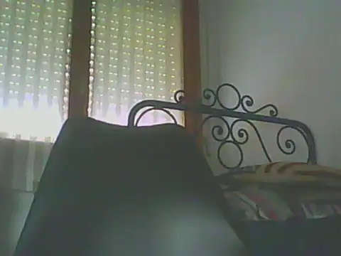 Snapshot of Moro_ra chatting on April 30, 2026, 11:49 am Moro ra online show from April 30, 2026, 11:49 am