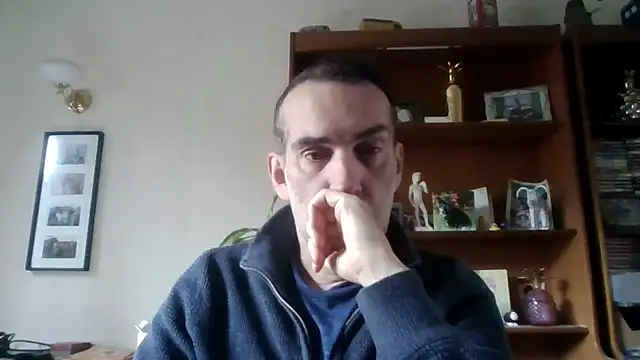 joegalea online show from June 10, 2026, 9:52 am