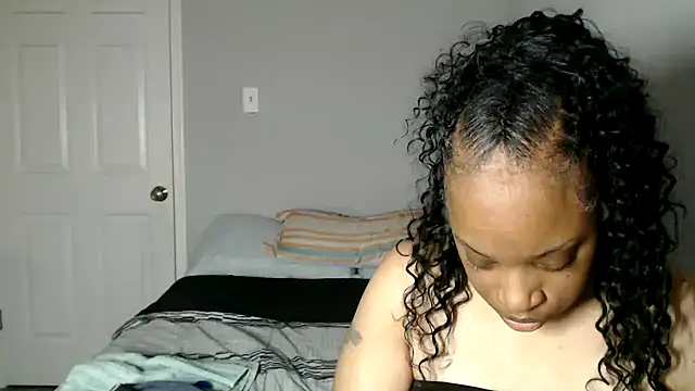 Sexymona1218 online show from November 26, 2025, 8:26 am