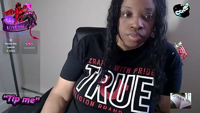 Snapshot of Sexymona1218 chatting on February 4, 2026, 3:40 pm Sexymona1218 online show from February 4, 2026, 3:40 pm