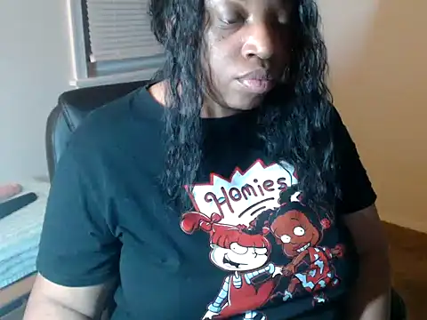 Snapshot of Sexymona1218 chatting on February 23, 2026, 6:22 am Sexymona1218 online show from February 23, 2026, 6:22 am