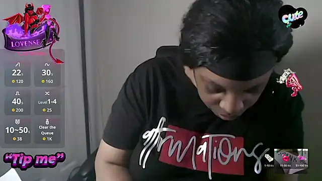 Snapshot of Sexymona1218 chatting on February 24, 2026, 1:53 pm Sexymona1218 online show from February 24, 2026, 1:53 pm