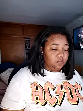 Snapshot of Daddys_girl1 chatting on September 17, 2025, 4:14 am Daddys girl1 online show from September 17, 2025, 4:14 am