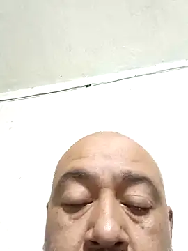 Snapshot of GeorgeVergaGrues chatting on February 12, 2025, 3:07 am GeorgeVergaGrues online show from February 12, 2025, 3:07 am