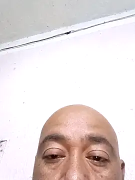 Snapshot of GeorgeVergaGrues chatting on September 21, 2025, 2:46 am GeorgeVergaGrues online show from September 21, 2025, 2:46 am