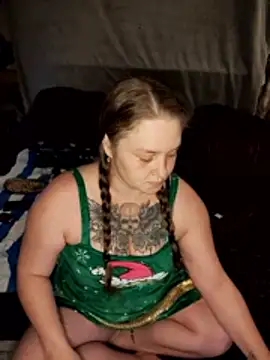 Snapshot of D3LISHDUO69 chatting on November 26, 2025, 2:12 am D3LISHDUO69 online show from November 26, 2025, 2:12 am