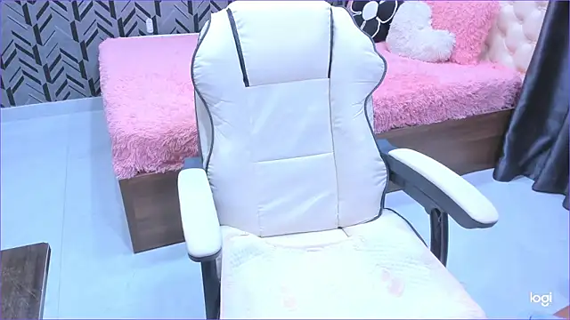 Toyota Motor Corporation online show from October 21, 2025, 11:16 pm