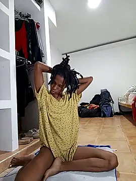 Snapshot of africa_deluxe chatting on March 17, 2025, 10:17 am africa deluxe online show from March 17, 2025, 10:17 am