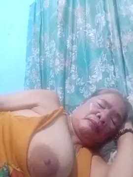 sexylizzy4u online show from April 5, 2026, 3:31 pm