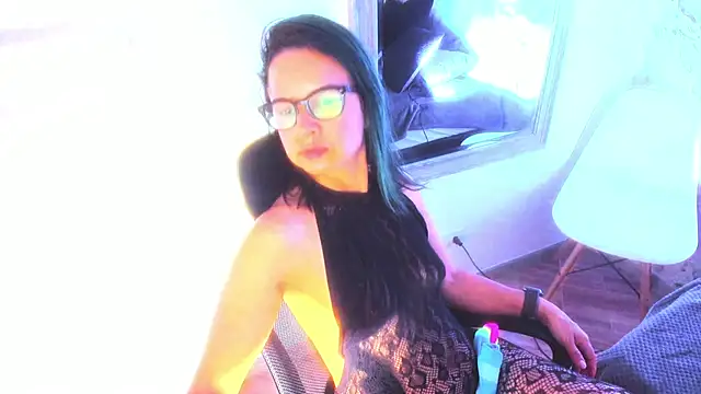 BrianaGarner online show from March 7, 2025, 10:13 am