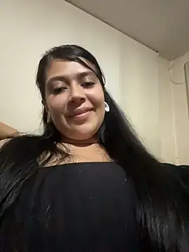Snapshot of emilyjohanson chatting on May 3, 2026, 6:41 am emilyjohanson online show from May 3, 2026, 6:41 am
