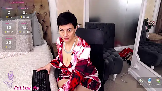 BustyPenellope online show from March 5, 2025, 3:40 am