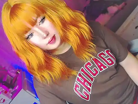 HOTnWILDalice online show from May 13, 2026, 8:12 am