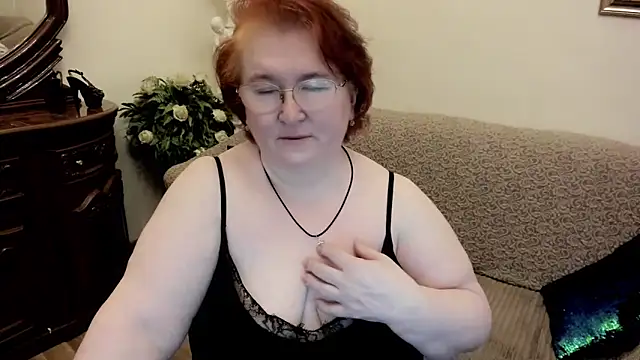 leiamillersonn online show from March 25, 2026, 2:39 am