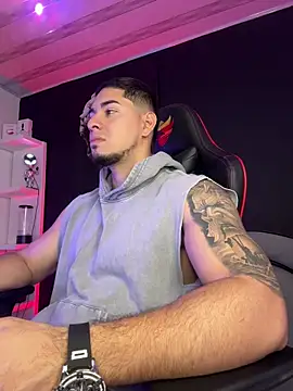 Dimitri Colleman online show from December 14, 2025, 8:35 pm