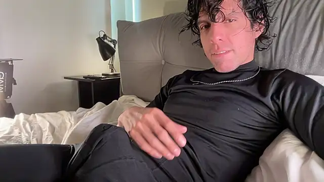 beranco19 online show from April 11, 2026, 9:08 pm