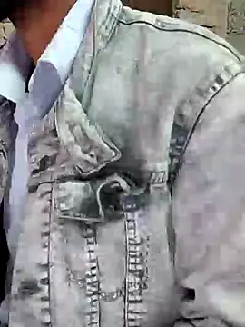 Snapshot of ThethunderPo chatting on December 9, 2024, 8:33 am ThethunderPo online show from December 9, 2024, 8:33 am