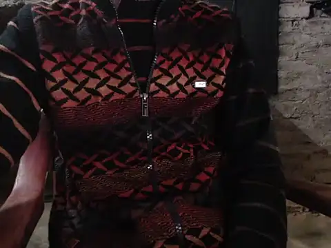 Snapshot of ThethunderPo chatting on December 19, 2024, 6:12 am ThethunderPo online show from December 19, 2024, 6:12 am