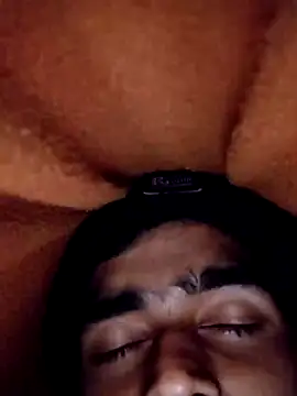 Snapshot of ThethunderPo chatting on December 21, 2024, 4:36 pm ThethunderPo online show from December 21, 2024, 4:36 pm