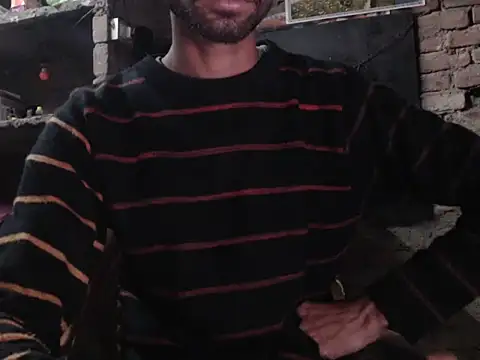 Snapshot of ThethunderPo chatting on December 25, 2024, 10:17 am ThethunderPo online show from December 25, 2024, 10:17 am