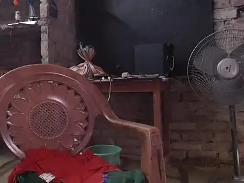 Snapshot of ThethunderPo chatting on February 25, 2025, 3:52 am ThethunderPo online show from February 25, 2025, 3:52 am