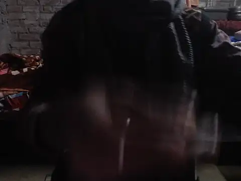 ThethunderPo online show from December 14, 2025, 3:39 pm