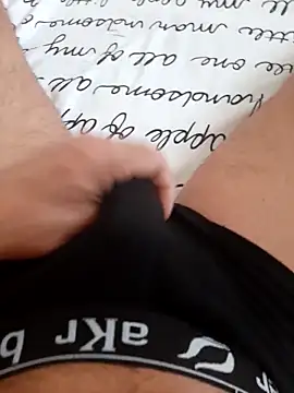 Snapshot of INDRAGOSTITUL chatting on October 10, 2025, 2:16 pm INDRAGOSTITUL online show from October 10, 2025, 2:16 pm