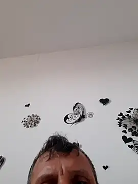 Snapshot of INDRAGOSTITUL chatting on March 17, 2026, 6:28 am INDRAGOSTITUL online show from March 17, 2026, 6:28 am