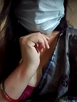 naughtymadam online show from April 13, 2026, 4:40 am